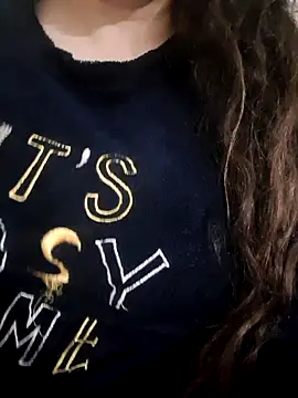 Snapshot of Zanoba-16 chatting on 03-16-25, 07:38 Zanoba-16 online show from 03-16-25, 07:38