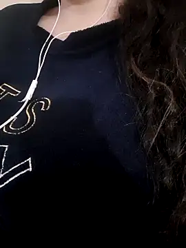 Snapshot of Zanoba-16 chatting on 03-19-25, 12:45 Zanoba-16 online show from 03-19-25, 12:45