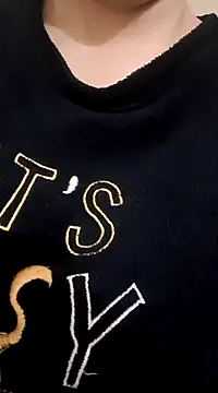 Snapshot of Zanoba-16 chatting on 03-22-25, 05:31 Zanoba-16 online show from 03-22-25, 05:31