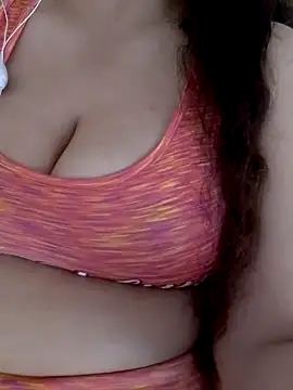 Snapshot of Zanoba-16 chatting on 10-30-25, 08:05 Zanoba-16 online show from 10-30-25, 08:05