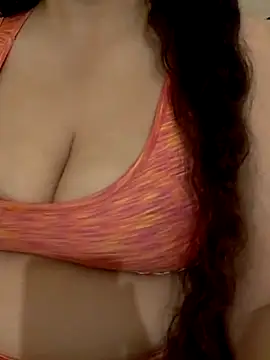 Snapshot of Zanoba-16 chatting on 11-02-25, 05:10 Zanoba-16 online show from 11-02-25, 05:10