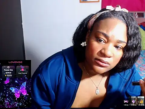 Snapshot of the_pearl199 chatting on 07-21-26, 02:58 the pearl199 online show from 07-21-26, 02:58