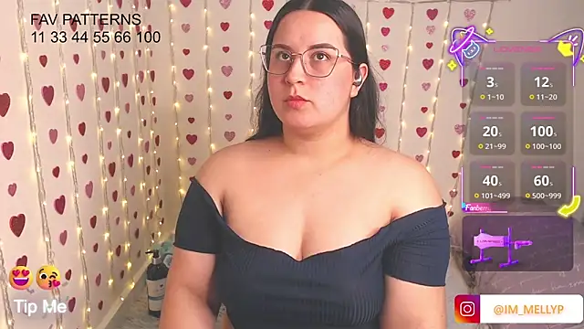 Snapshot of Mellyparker_ chatting on 04-23-26, 04:09 Mellyparker online show from 04-23-26, 04:09