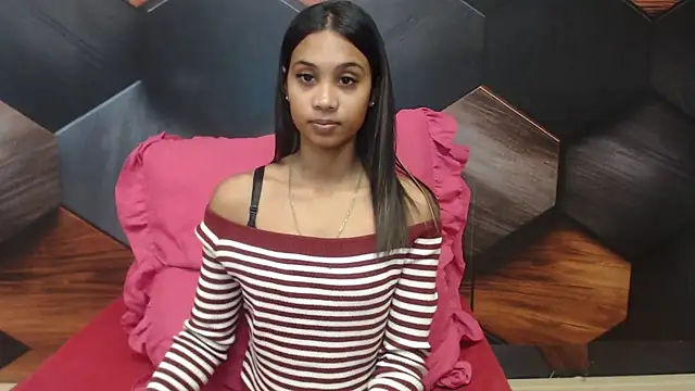 Snapshot of IndianAurora26 chatting on 09-17-25, 06:37 IndianAurora26 online show from 09-17-25, 06:37