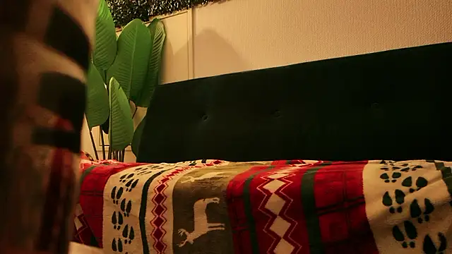 POCARI SWEAT online show from 10-19-25, 02:29