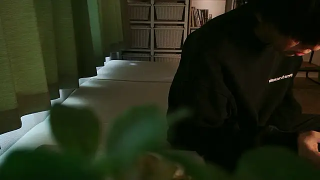 POCARI SWEAT online show from 02-08-26, 06:28