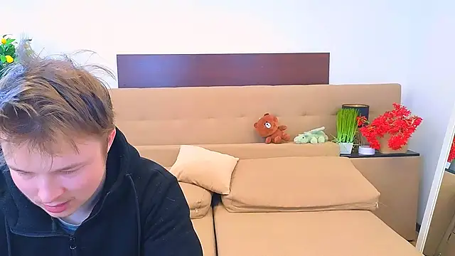 Snapshot of _Olli__Stiw_ chatting on 02-27-26, 08:36 Olli Stiw online show from 02-27-26, 08:36