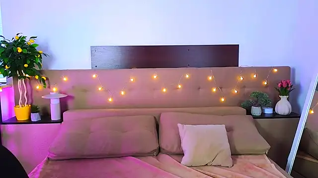 Snapshot of _Olli__Stiw_ chatting on 03-27-26, 08:37 Olli Stiw online show from 03-27-26, 08:37