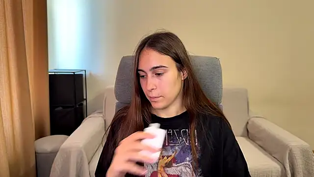 AliceKolltt online show from 09-23-25, 09:34