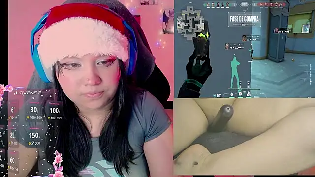 Snapshot of crystal7u7 chatting on 12-15-24, 05:42 crystal7u7 online show from 12-15-24, 05:42