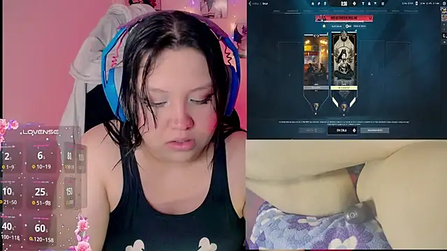 Snapshot of crystal7u7 chatting on 12-20-24, 05:25 crystal7u7 online show from 12-20-24, 05:25