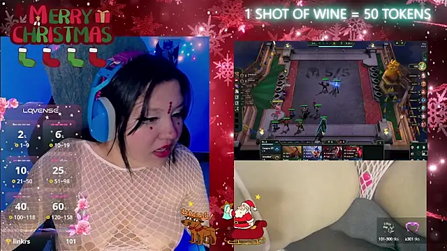 Snapshot of crystal7u7 chatting on 12-24-24, 09:44 crystal7u7 online show from 12-24-24, 09:44