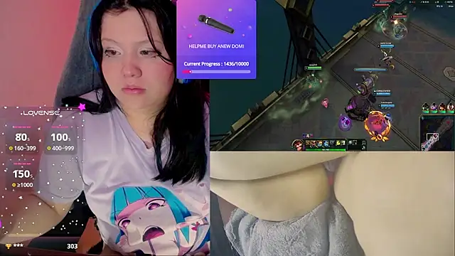 Snapshot of crystal7u7 chatting on 01-04-25, 04:44 crystal7u7 online show from 01-04-25, 04:44