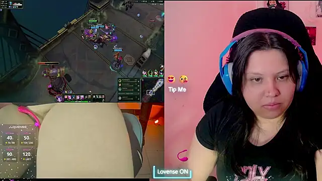 Snapshot of crystal7u7 chatting on 01-08-25, 05:48 crystal7u7 online show from 01-08-25, 05:48