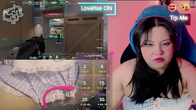 Snapshot of crystal7u7 chatting on 01-23-25, 04:30 crystal7u7 online show from 01-23-25, 04:30