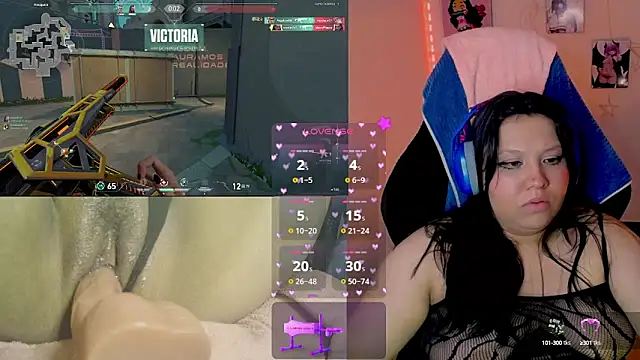 Snapshot of crystal7u7 chatting on 02-22-25, 04:19 crystal7u7 online show from 02-22-25, 04:19