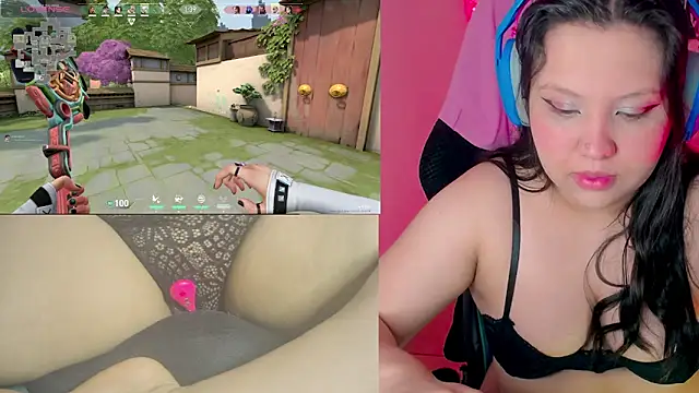 Snapshot of crystal7u7 chatting on 03-21-25, 06:40 crystal7u7 online show from 03-21-25, 06:40