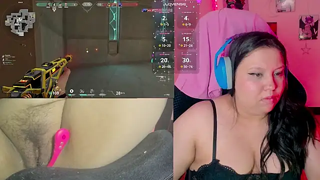 Snapshot of crystal7u7 chatting on 03-21-25, 09:45 crystal7u7 online show from 03-21-25, 09:45