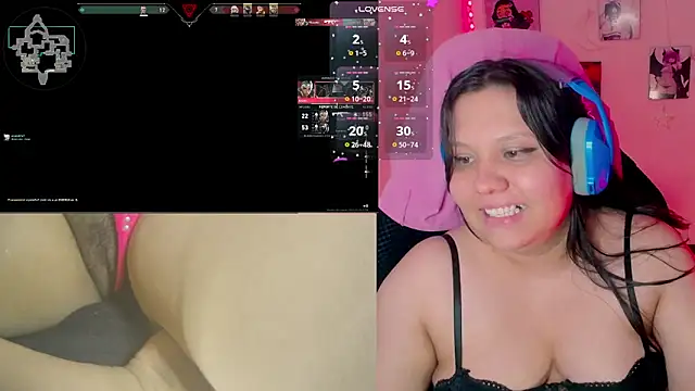 Snapshot of crystal7u7 chatting on 03-22-25, 12:49 crystal7u7 online show from 03-22-25, 12:49