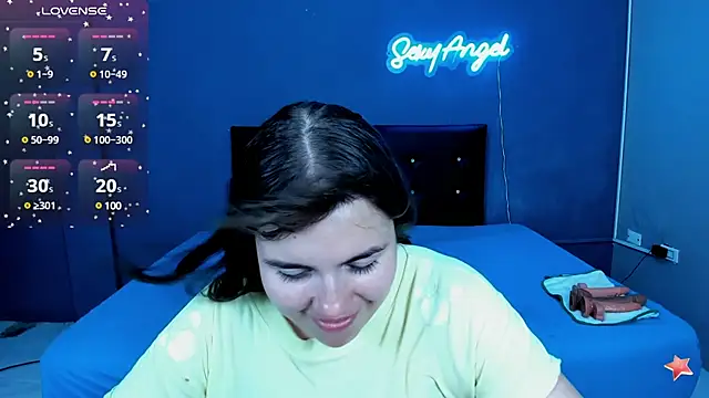 Aabby lee online show from 12-20-24, 06:13