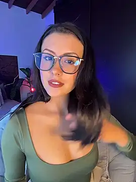 EmaSaenz online show from 09-27-25, 08:47