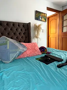 manuela star online show from 09-25-25, 05:38