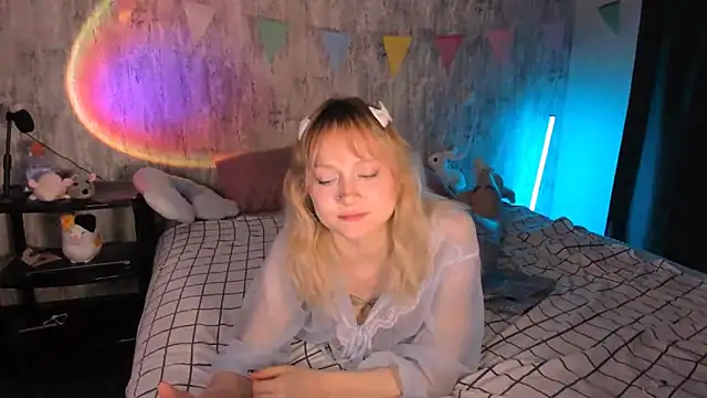 Snapshot of MariaMango chatting on 03-21-25, 12:51 MariaMango online show from 03-21-25, 12:51