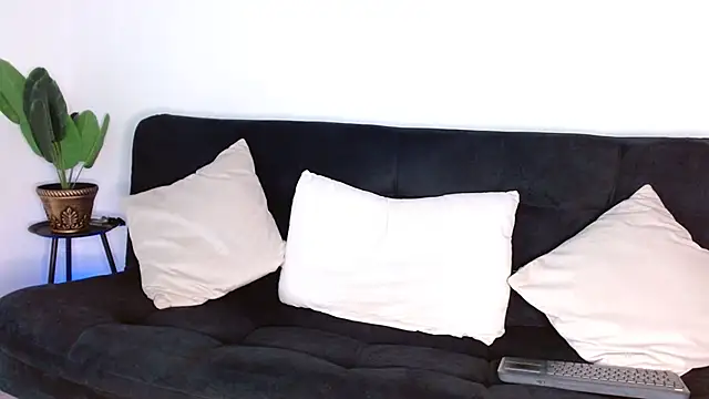 Snapshot of frank_myles chatting on 12-03-25, 09:02 frank myles online show from 12-03-25, 09:02