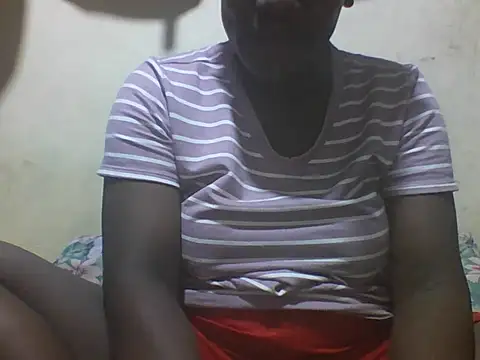 Snapshot of Queen_lady chatting on 09-09-25, 04:12 Queen lady online show from 09-09-25, 04:12