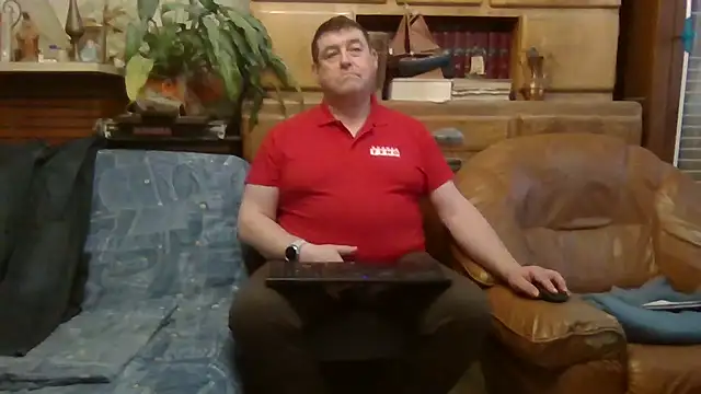 Snapshot of sympatrique chatting on 11-13-25, 11:31 sympatrique online show from 11-13-25, 11:31