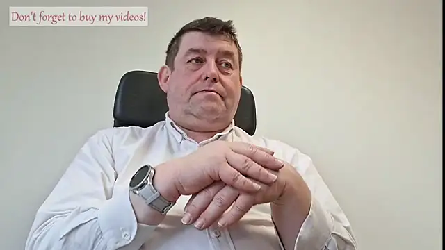 Snapshot of sympatrique chatting on 11-20-25, 01:55 sympatrique online show from 11-20-25, 01:55