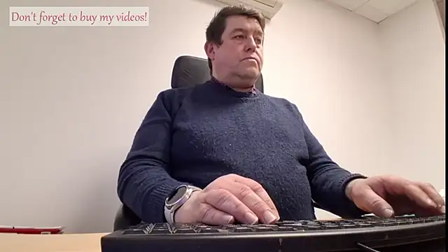 Snapshot of sympatrique chatting on 01-09-26, 03:37 sympatrique online show from 01-09-26, 03:37