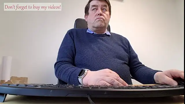 Snapshot of sympatrique chatting on 02-05-26, 02:11 sympatrique online show from 02-05-26, 02:11