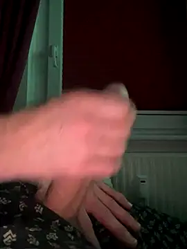 Frank22xx online show from 12-18-25, 09:32