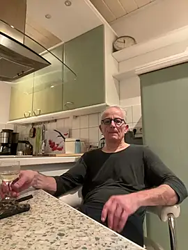 Frank22xx online show from 02-18-26, 10:50