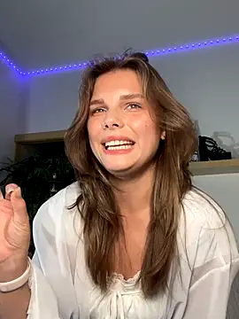 HumbleJess online show from 10-06-25, 03:20