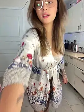 HumbleJess online show from 12-23-25, 10:02