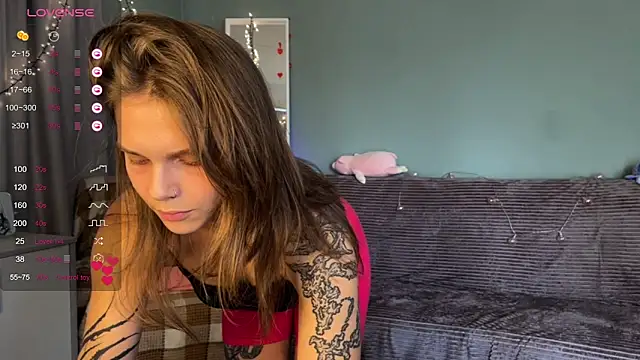 HumbleJess online show from 05-03-26, 02:34