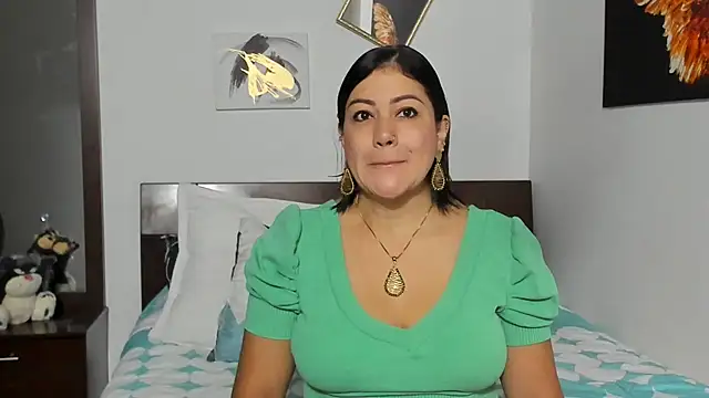 EmilyPeytonn online show from 01-29-25, 10:58