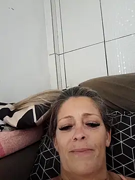 Snapshot of marcialoira chatting on 12-20-24, 08:34 marcialoira online show from 12-20-24, 08:34