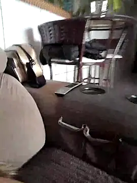 Snapshot of marcialoira chatting on 09-22-25, 01:35 marcialoira online show from 09-22-25, 01:35