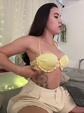 Amelia Rouse online show from 05-06-26, 08:47