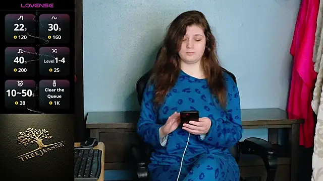 Snapshot of TreeJeanne chatting on 03-14-26, 01:12 TreeJeanne online show from 03-14-26, 01:12