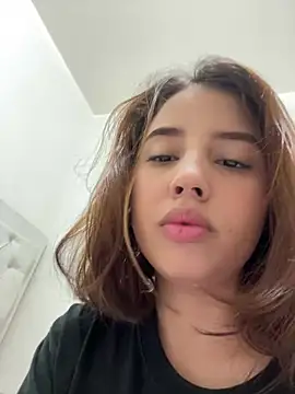 Snapshot of Lia_sex69 chatting on 02-18-25, 11:33 Lia sex69 online show from 02-18-25, 11:33