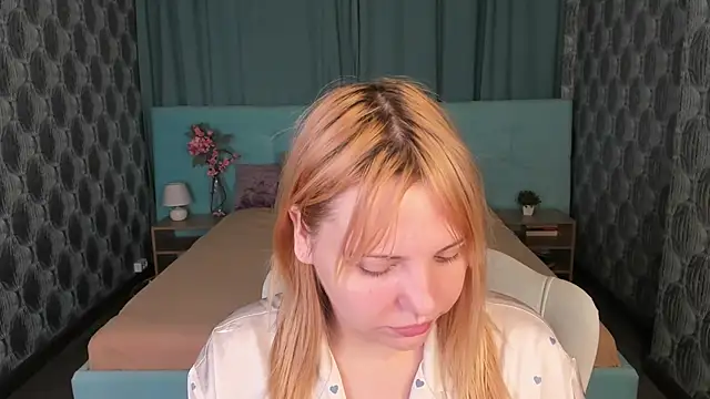 Stacy Luv online show from 09-20-25, 12:33