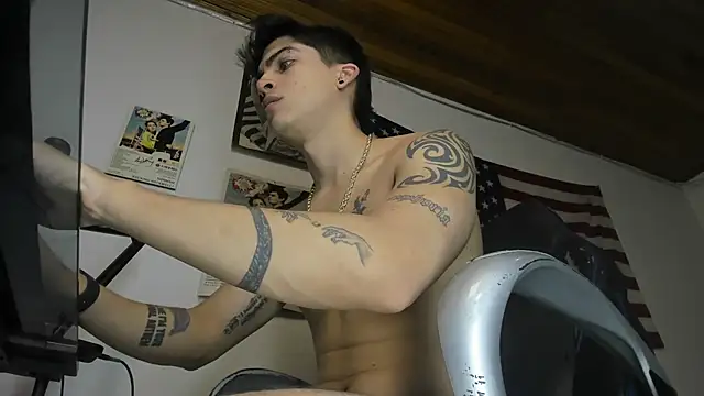 charlie hotxxx online show from 05-03-26, 02:17