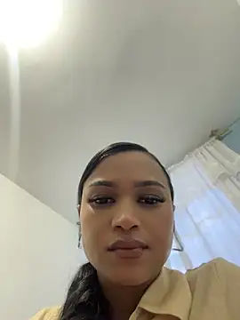 Miiss scarlett1 online show from 05-01-26, 11:09