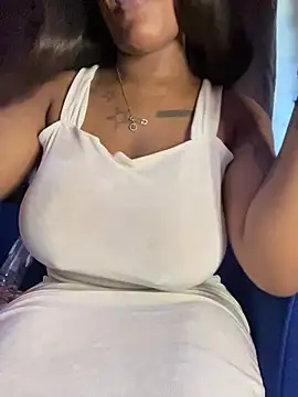 Cherrytowild online show from 01-14-26, 05:13