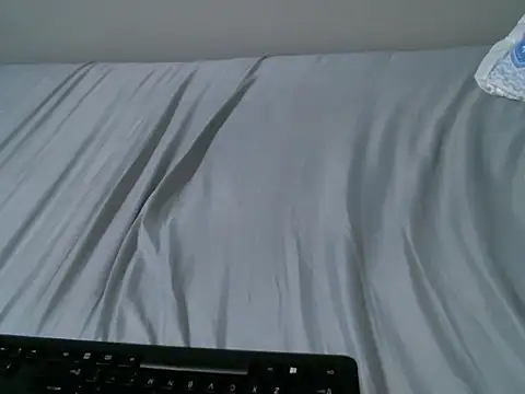 femaqueen online show from 11-18-25, 08:19