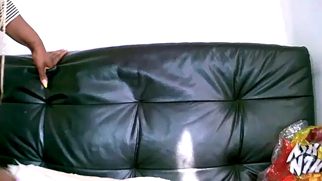 Bustypillows online show from 01-30-25, 01:21
